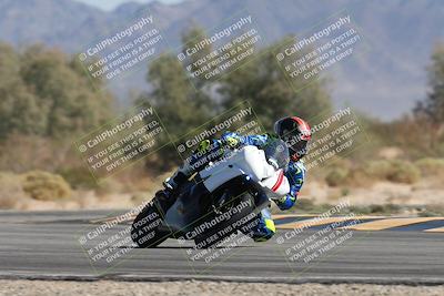 media/Oct-13-2025-Moto Forza (Mon) [[a66d839500]]/2-A Group/Session 4 Turn 7/